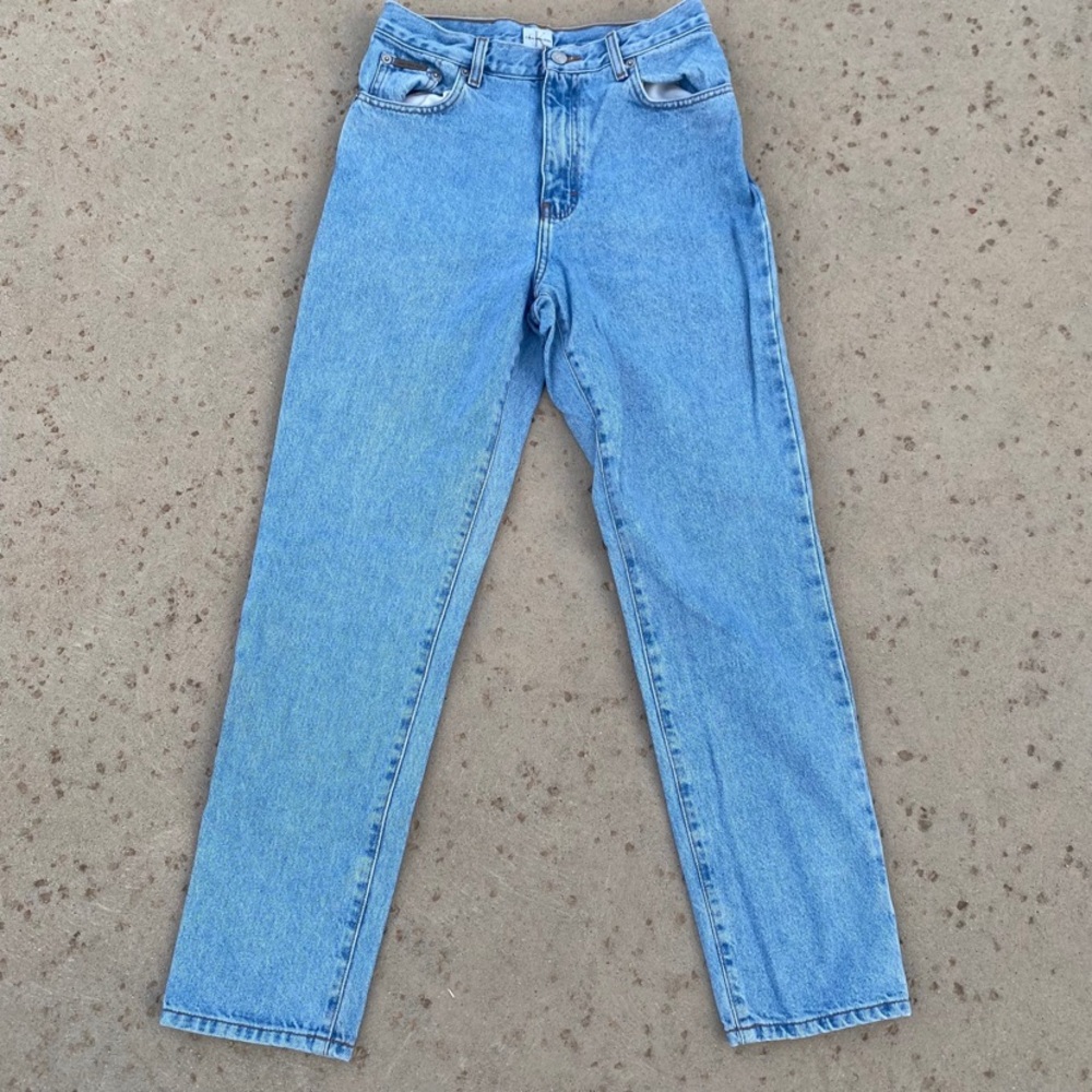 Vintage high waisted Calvin klein mom jeans